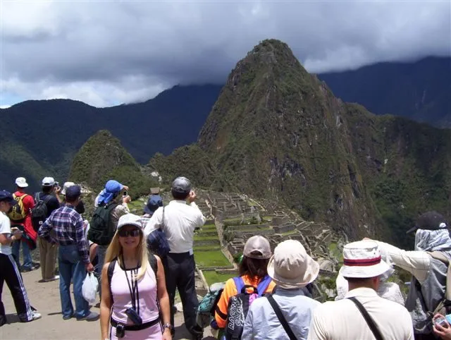 MACHU PICHU